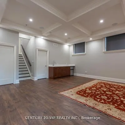 49,&nbsp;Roxaline, Humber Heights, Toronto