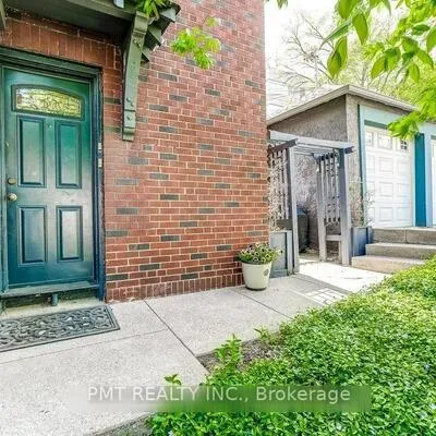 2,&nbsp;Larkin, High Park-Swansea, Toronto