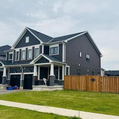 174,&nbsp;Patricia, Newtonbrook West, Toronto
