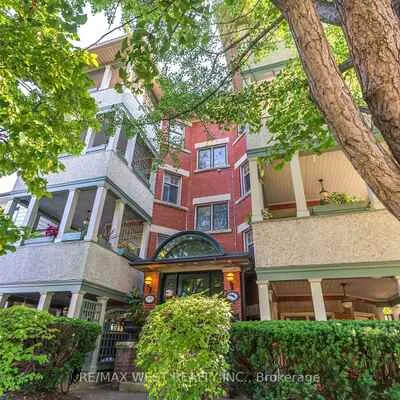 9B,&nbsp;Humewood, Humewood-Cedarvale, Toronto