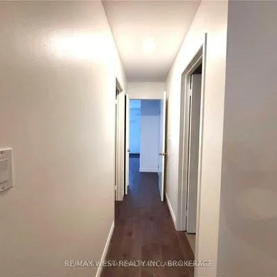 1458,&nbsp;Bayview, Mount Pleasant East, Toronto