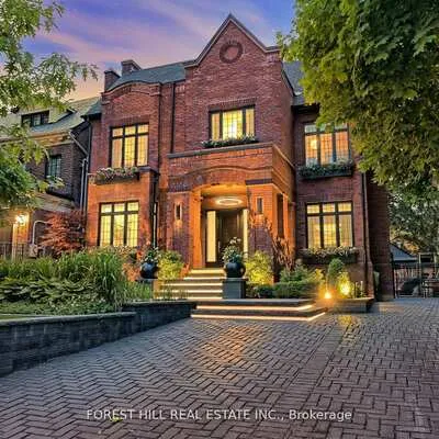 176,&nbsp;Balmoral, Casa Loma, Toronto