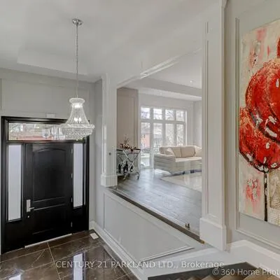 311,&nbsp;Churchill, Willowdale West, Toronto