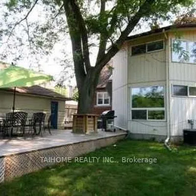 6,&nbsp;Vonda, Willowdale East, Toronto