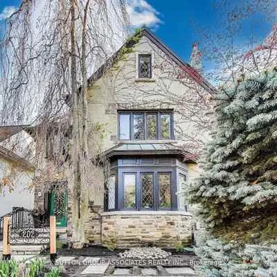 202,&nbsp;Forest Hill, Forest Hill South, Toronto