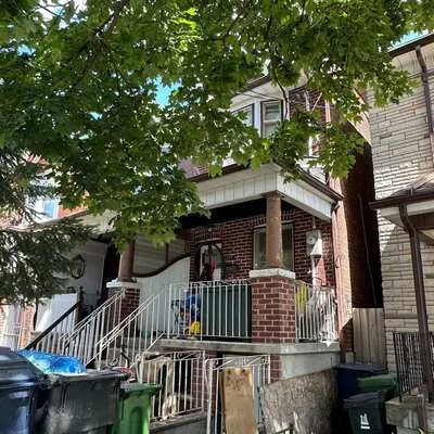1197,&nbsp;Dovercourt, Wychwood, Toronto