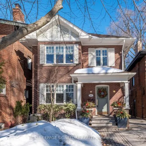 Premium freehold home for sale: 165, Welland, Rosedale-Moore Park, Toronto