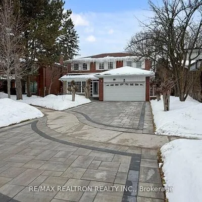 6,&nbsp;Centurion, Bayview Woods-Steeles, Toronto