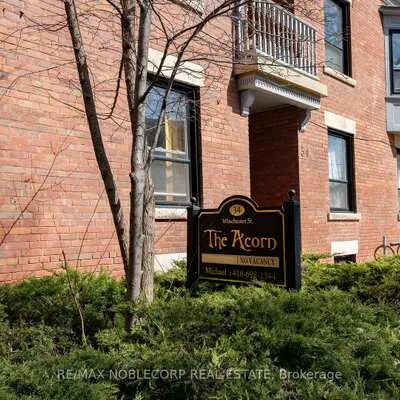 34, Winchester, Cabbagetown-South St. James Town, Toronto