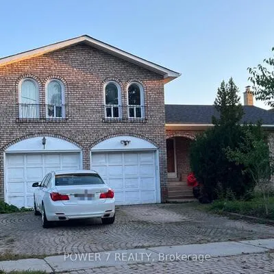 33,&nbsp;Ernest, Pleasant View, Toronto