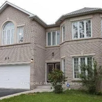 38,&nbsp;Connaught, Newtonbrook West, Toronto