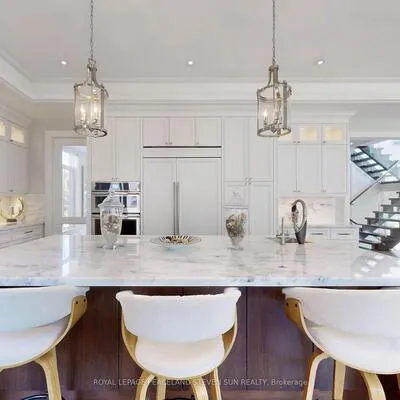 168,&nbsp;Highgate, Willowdale East, Toronto