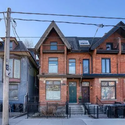 157,&nbsp;Gerrard, Moss Park, Toronto