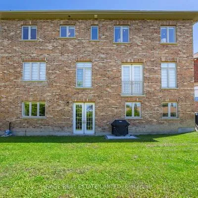 17,&nbsp;Daniel Cozens, Newtonbrook West, Toronto