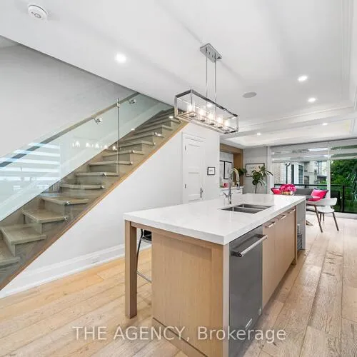 Premium freehold home for sale: 3062, Bayview, Willowdale East, Toronto