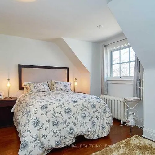 Premium freehold home for sale: 63, Highland, Rosedale-Moore Park, Toronto