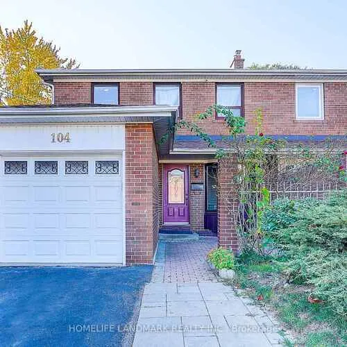 Premium freehold home for sale: 104, Tanjoe, Newtonbrook West, Toronto