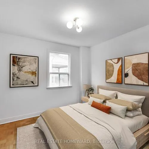 Premium freehold home for sale: 183, Madison, Annex, Toronto