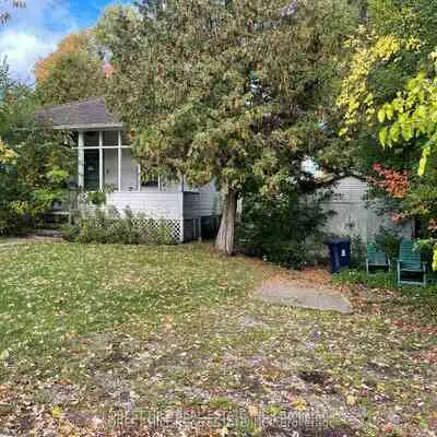194,&nbsp;Pemberton, Newtonbrook East, Toronto