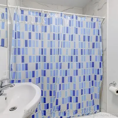 212,&nbsp;Cummer, Newtonbrook East, Toronto