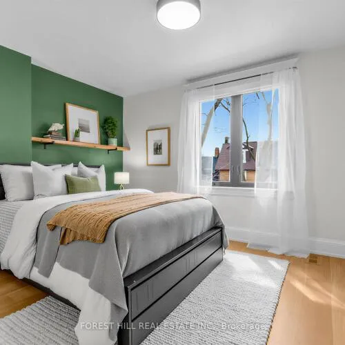 Premium freehold home for sale: 351, Montrose, Palmerston-Little Italy, Toronto