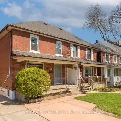 127,&nbsp;Rumsey, Leaside, Toronto
