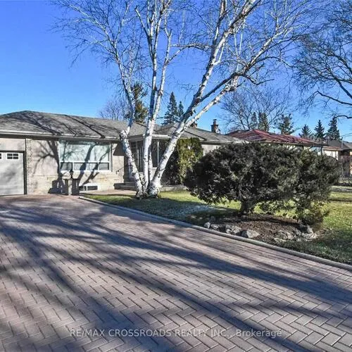Premium freehold home for sale: 62, Transwell, Newtonbrook West, Toronto