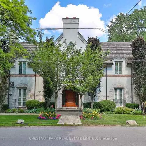 Premium freehold home for sale: 151, Rochester, Bridle Path-Sunnybrook-York Mills, Toronto