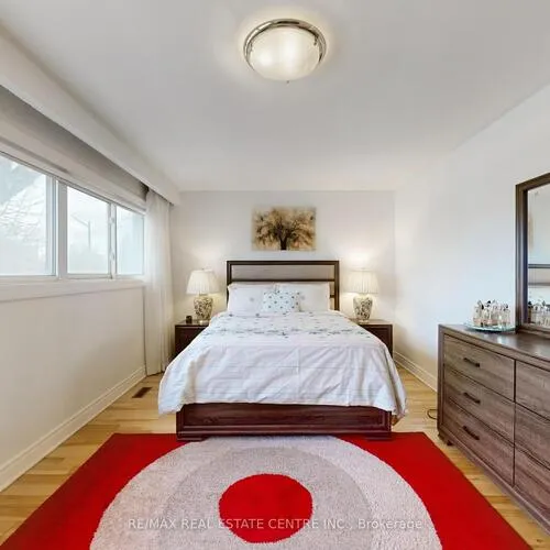 Premium freehold home for sale: 9, Fairchild, Newtonbrook West, Toronto