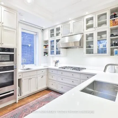 17,&nbsp;Elm, Rosedale-Moore Park, Toronto