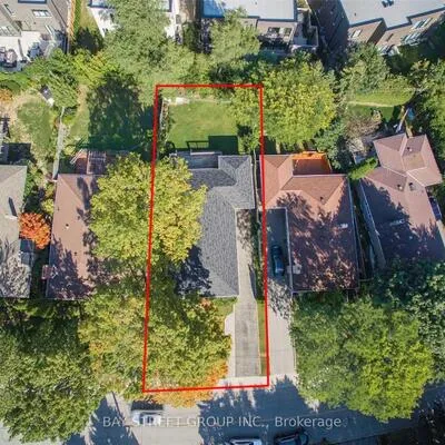 33,&nbsp;Heathview, Bayview Village, Toronto