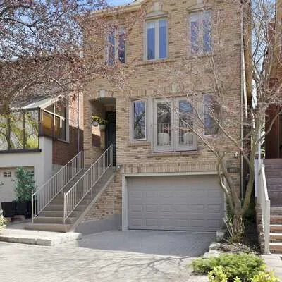 1065,&nbsp;Spadina, Forest Hill North, Toronto