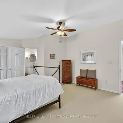 24,&nbsp;Bishop, Annex, Toronto