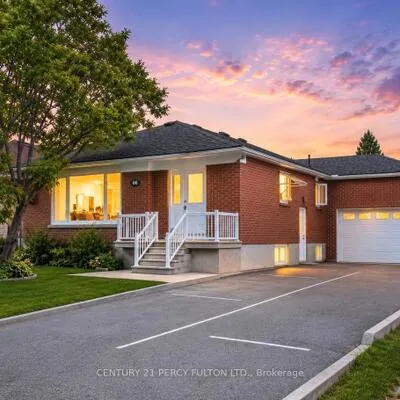 66,&nbsp;Acton, Bathurst Manor, Toronto