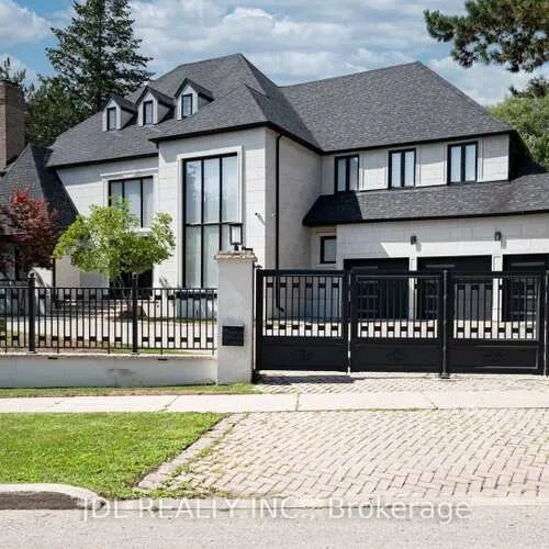 Premium freehold home for sale: 19, Fifeshire, St. Andrew-Windfields, Toronto