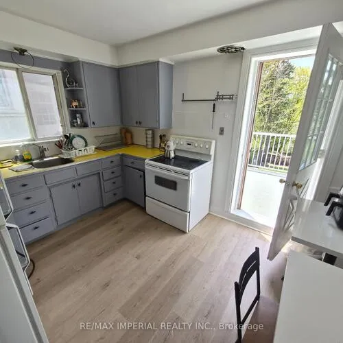 Premium freehold home for sale: 76, Gwendolen, Lansing-Westgate, Toronto