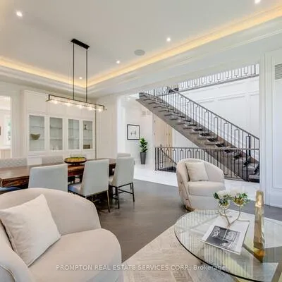 47,&nbsp;Wycliffe, Bayview Village, Toronto