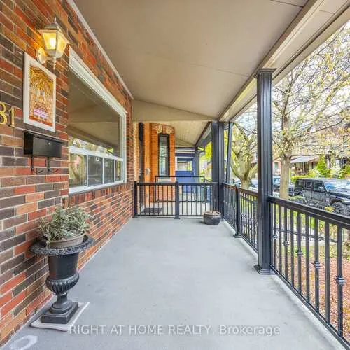 Premium freehold home for sale: 81, Argyle, Trinity-Bellwoods, Toronto