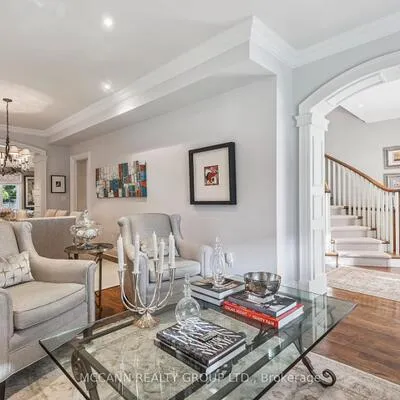 45,&nbsp;Lascelles, Yonge-Eglinton, Toronto
