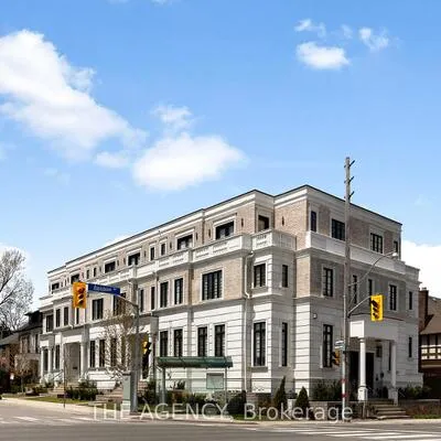1202,&nbsp;Avenue, Lawrence Park South, Toronto