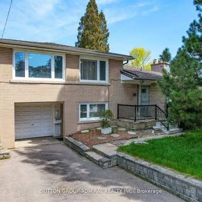 30,&nbsp;Foxwarren, Bayview Village, Toronto