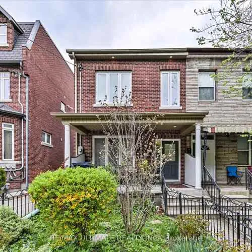 Premium freehold home for sale: 17, Major, University, Toronto