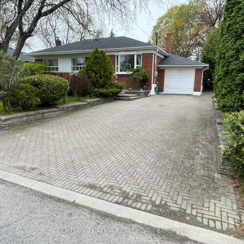 Premium freehold home for sale: 37, Tefley, Newtonbrook West, Toronto