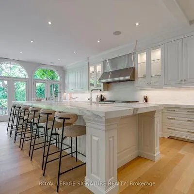 27,&nbsp;Teddington Park, Lawrence Park North, Toronto