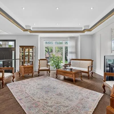 205,&nbsp;Northwood, Newtonbrook East, Toronto