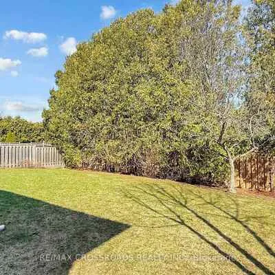 349,&nbsp;Banbury, St. Andrew-Windfields, Toronto
