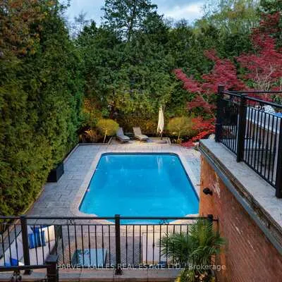 215,&nbsp;Dunvegan, Forest Hill South, Toronto