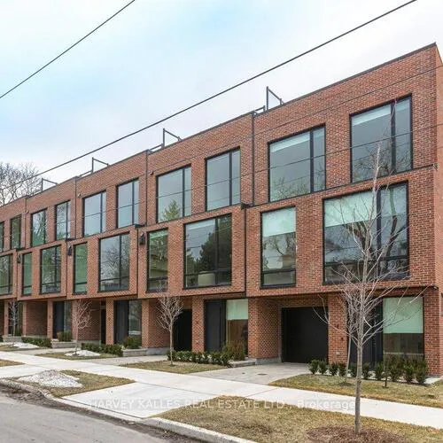 Premium freehold home for sale: 32, Evergreen, Leaside, Toronto