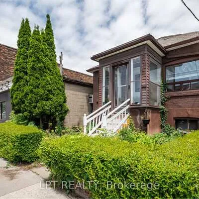 541,&nbsp;Vaughan, Oakwood Village, Toronto