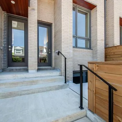 66B,&nbsp;Perth, Dufferin Grove, Toronto